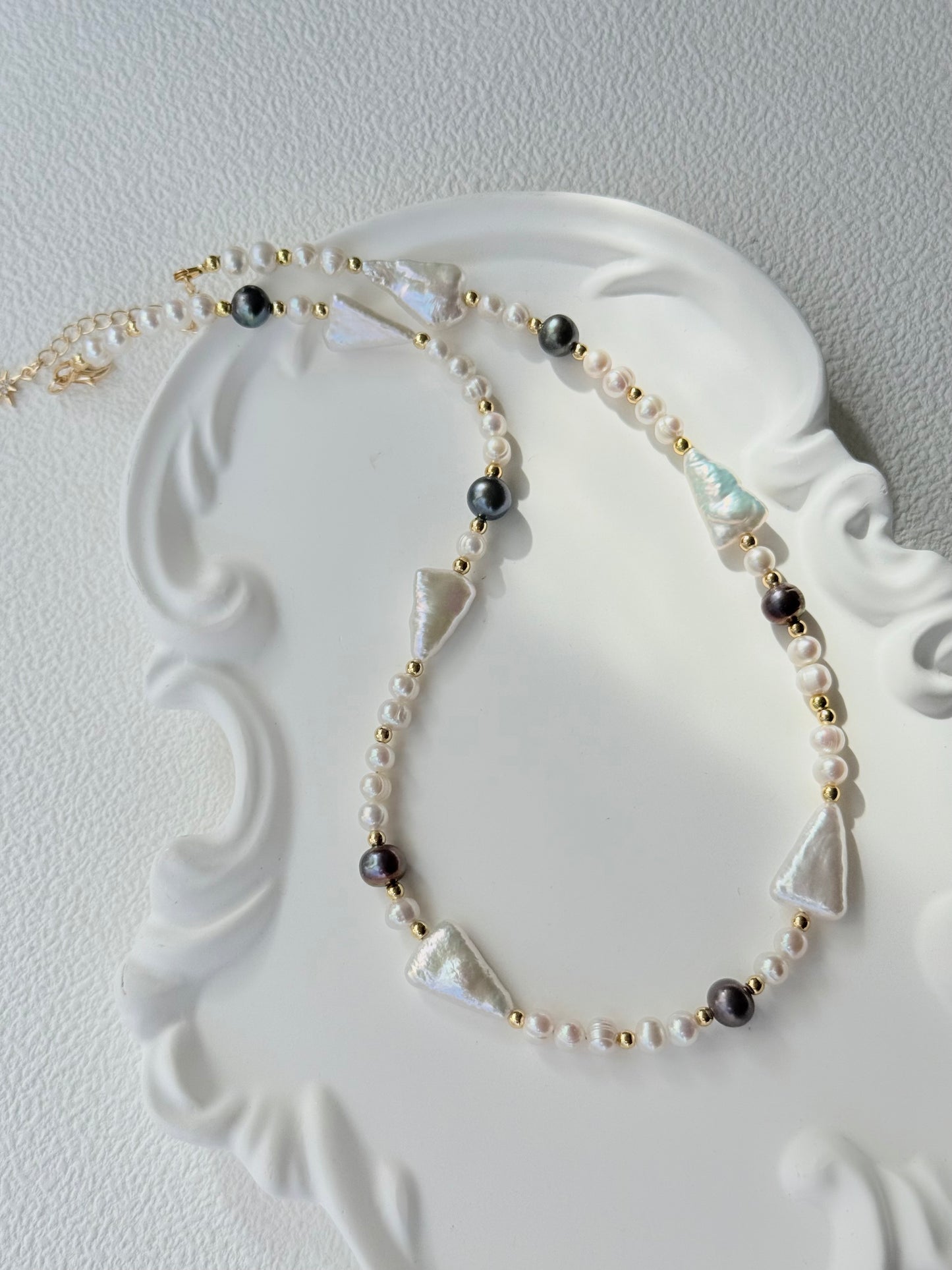 Celeste Triangle Pearl Set Necklace