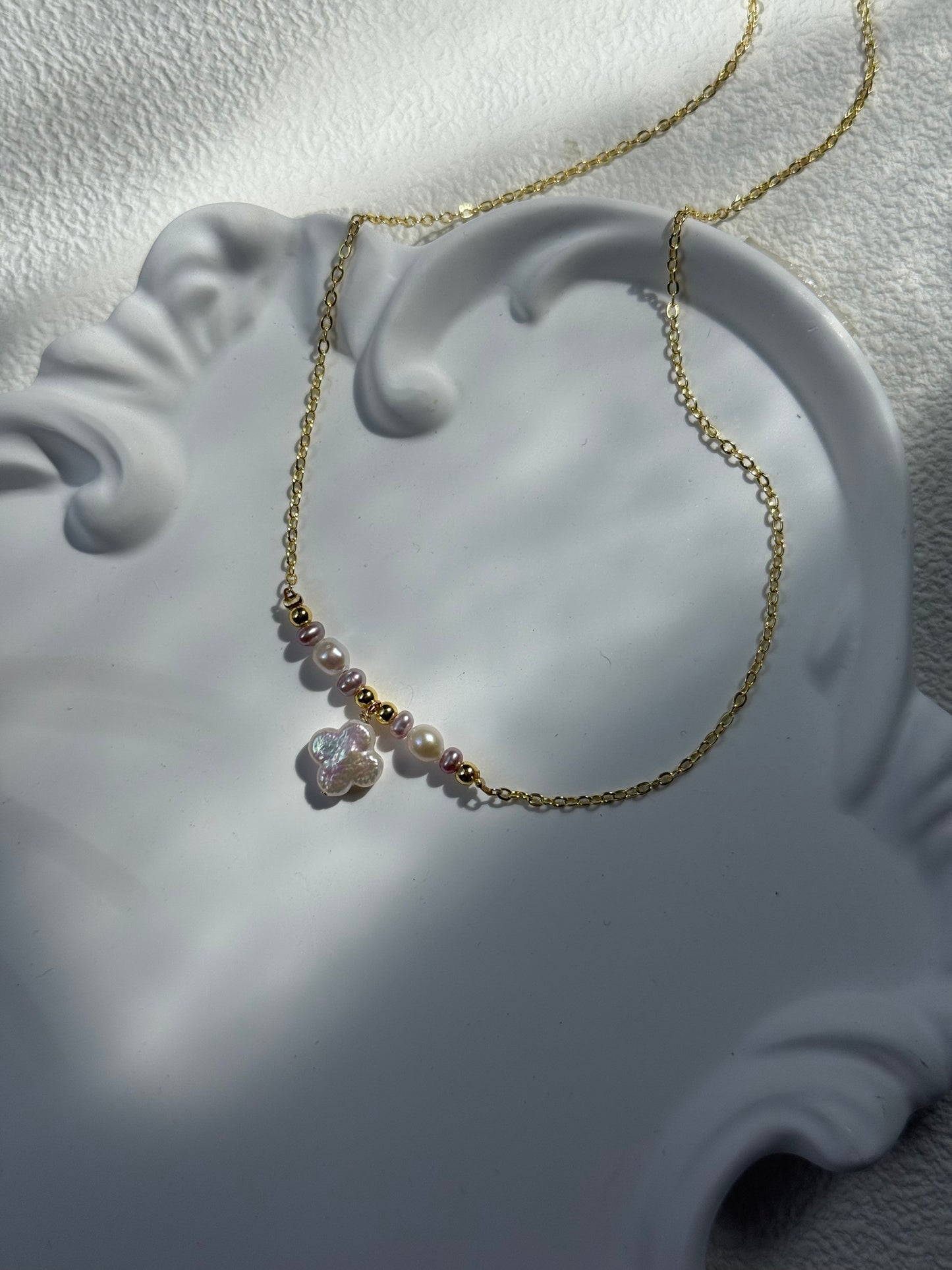 Lucky Four-Leaf Clover Freshwater Pearl Necklace