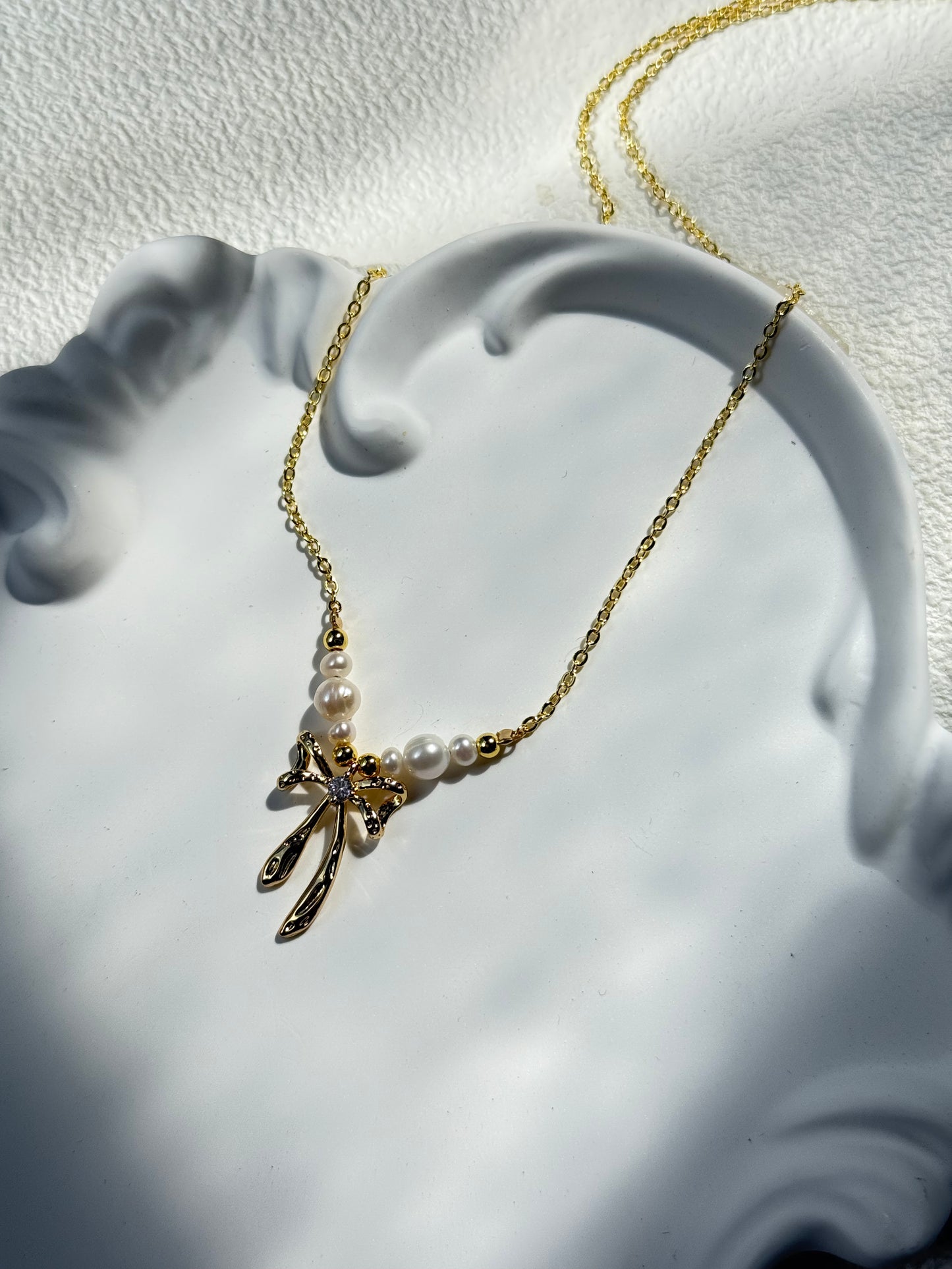 Pearl Bow Sweet Necklace