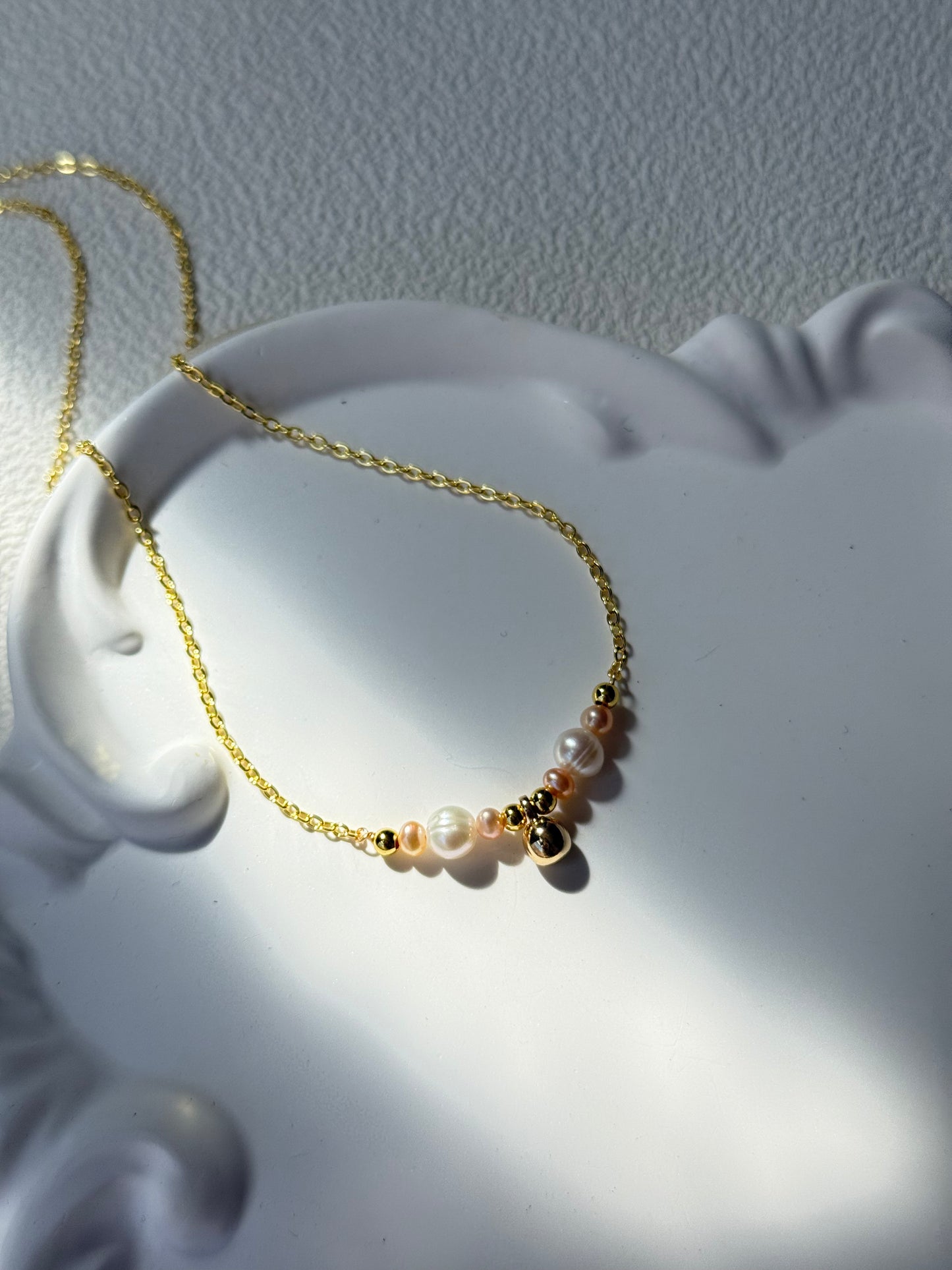 Gradient Freshwater Pearl Necklace