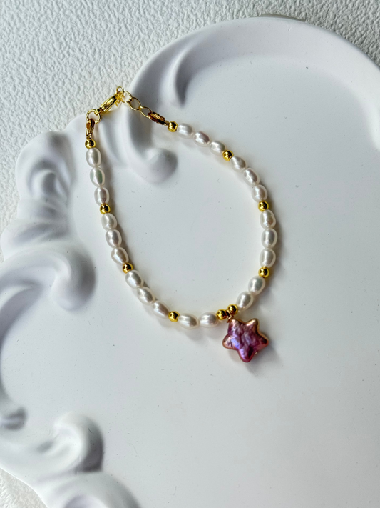 White Rice Pearl Bracelet with Purple Star Baroque Pendant