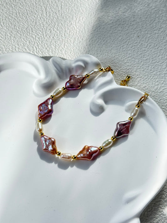 Baroque Diamond-Shaped Pearl Bracelet