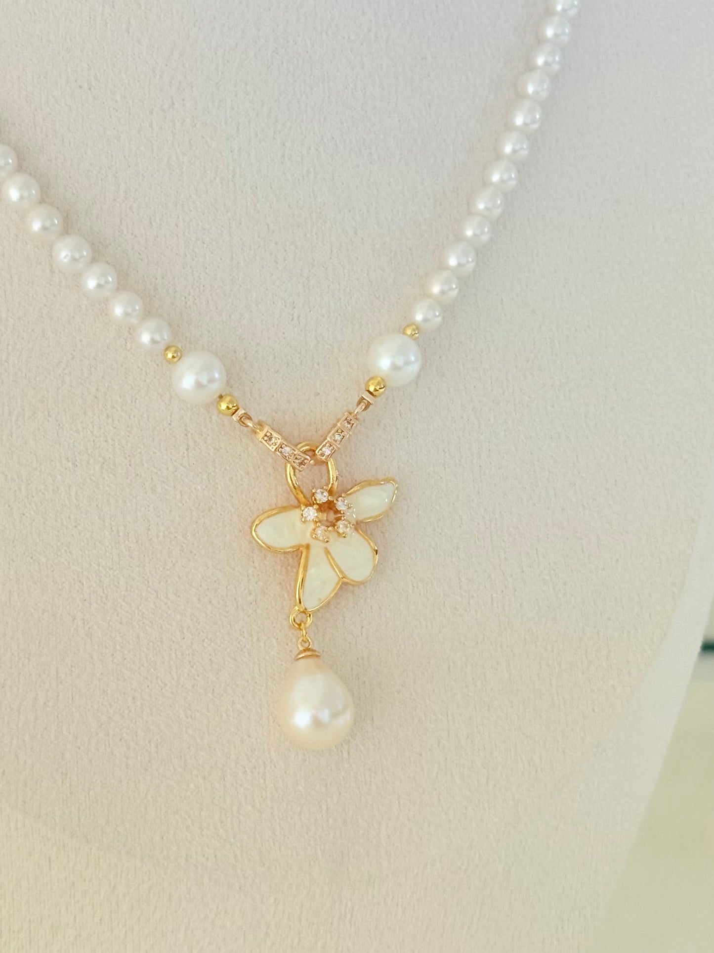 Plumeria Pearl necklace