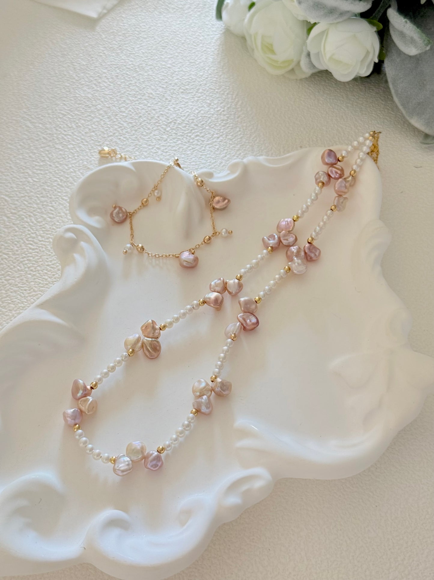 Petal Halo Necklace